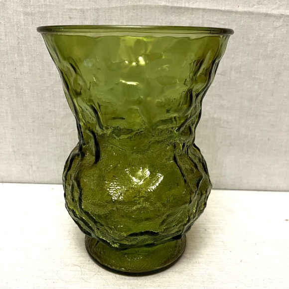 Vintage Other - Vintage Glass Emerald Green Vase - 8" Height by 6"